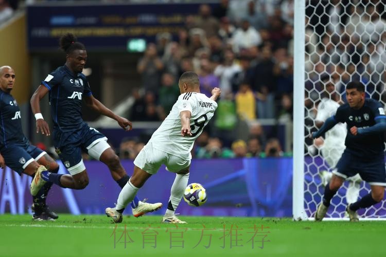 姆巴佩在皇马首季40球 只拿2小冠欧超杯+洲际杯